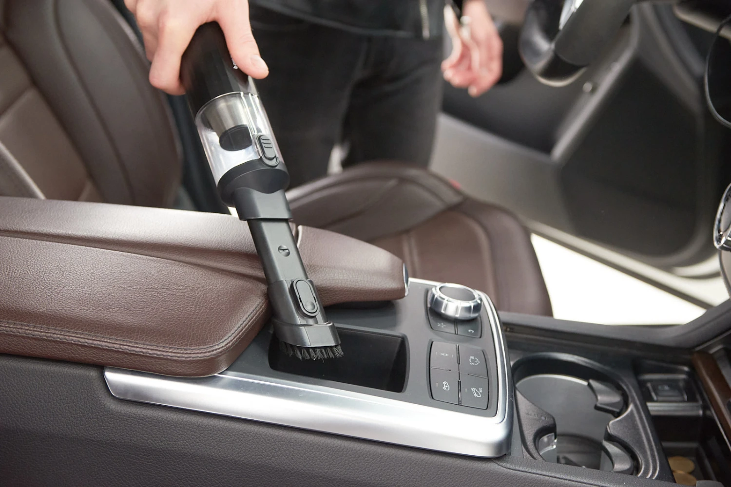 wireless handheld car vacuum cleaner for Volkswagen Tiguan